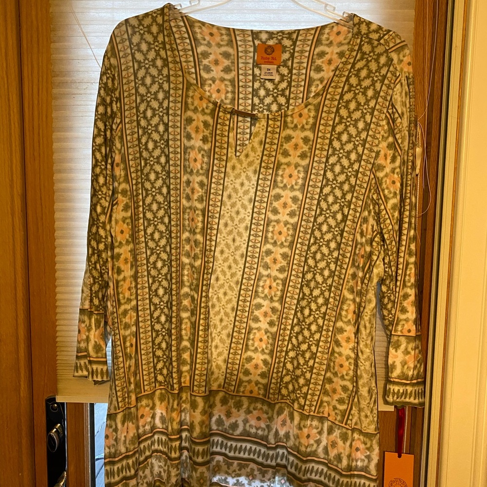 NWT Pink and Grey lightweight tunic